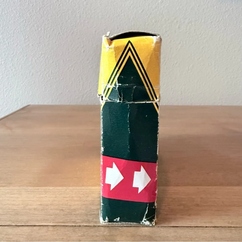 Vintage Crayola Crayons with built in sharpener